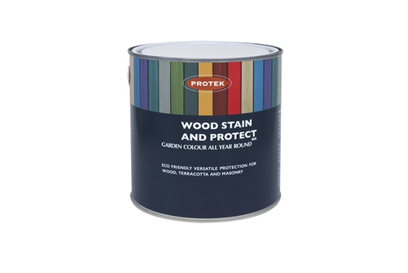 Woodstain and proteck